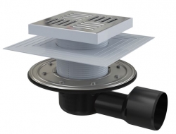 ALCA APV3444 Podlahová vpust 150×150/50/75 mm, boční, mřížka nerez, nerezová příruba a límec, 2. úrovně izolace, vodní a suchá zápachová uzávěra