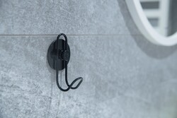 Hopa Drátěný háček na stěnu na nalepení 3M, černá barva