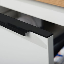 Náhled obrázku:  mailo_cerne_madlo_detail1.jpg