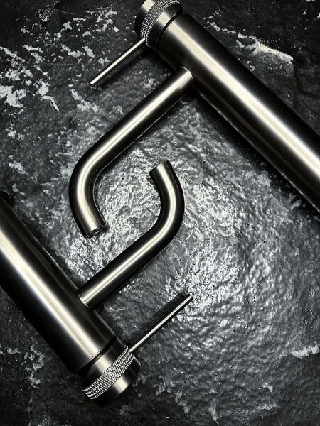 Doplňující obrázek k produktu Umyvadlová baterie vysoká REA Lungo Grip Gun Grey