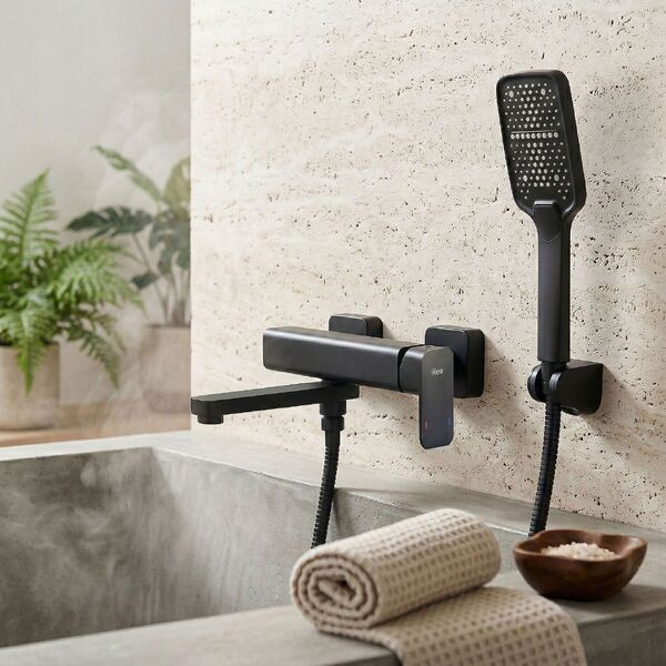 Doplňující obrázek k produktu Vanová baterie se sklopným výtokem Rea Arlo Black